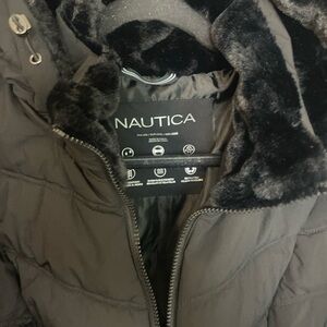 Nautica Women's black  Puffer Jacket